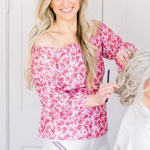 LIKE NEW Off the Shoulder Blouse